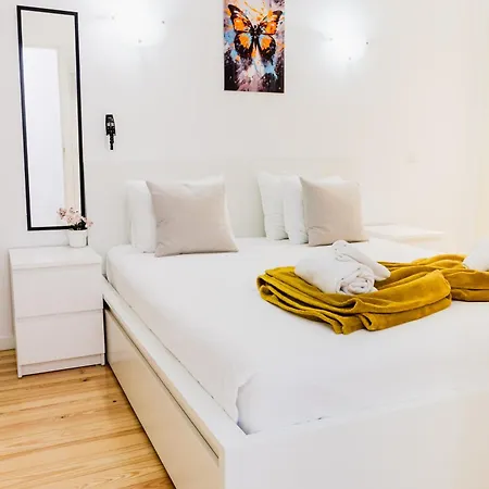 Sebastian Rum i privatbostad *